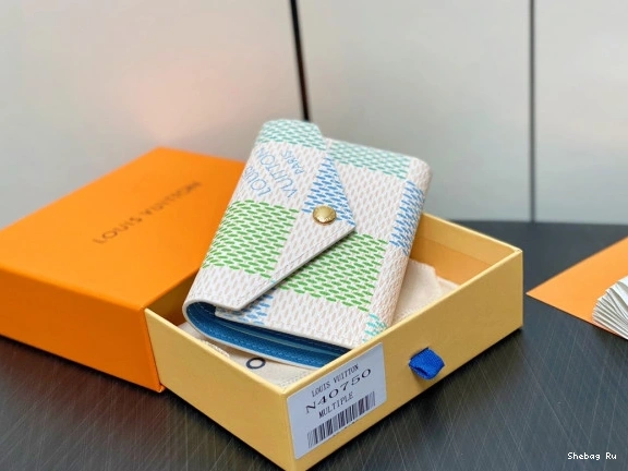 LOUIS VICTORINE VUITTON cm WALLET-12*9.5*1.5 0810